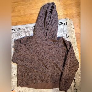 Abercrombie & Fitch cropped cheetah print sweatshirt